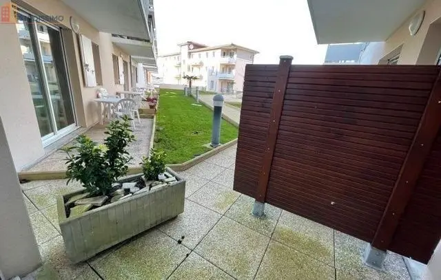 Studio meublé 28m² Rochefort - Meublé, DPE C - Photo 7