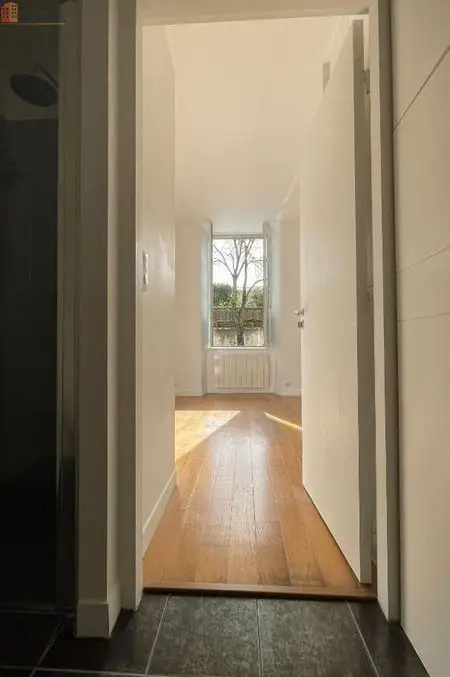 Studio 30m² La Rochelle - lumineux, DPE D - Photo 2