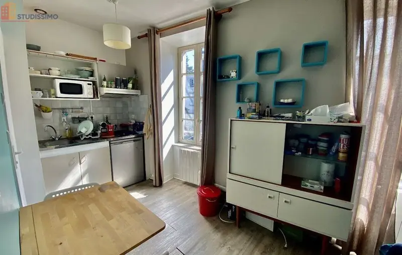 Studio meublé 18m² La Rochelle 17000 - Meublé, 1er étage - Photo 3