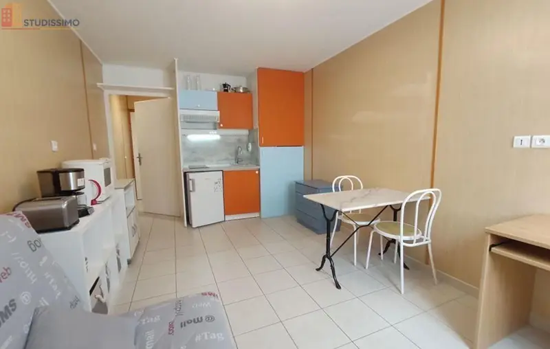 Studio 20m² La Rochelle 17000 - Photo 4