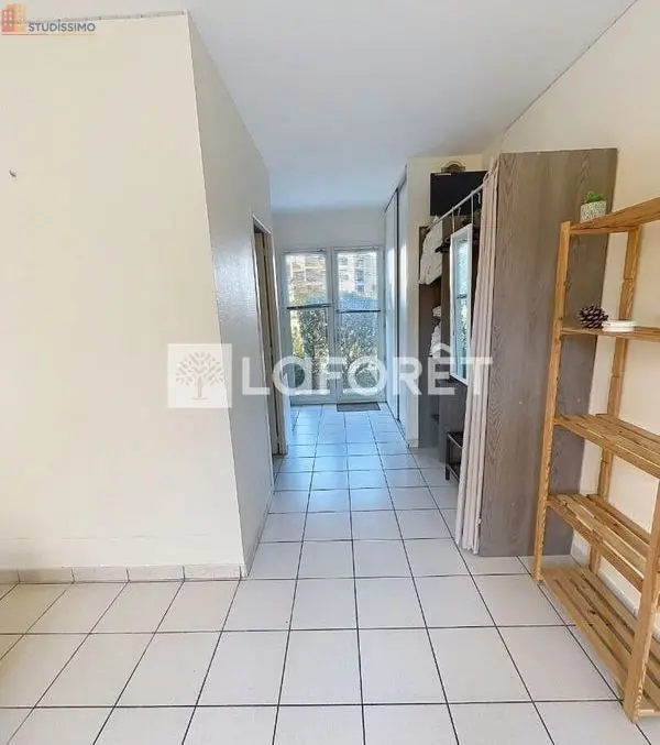 Studio meublé 22m² La Rochelle - Meublé, DPE D - Photo 5