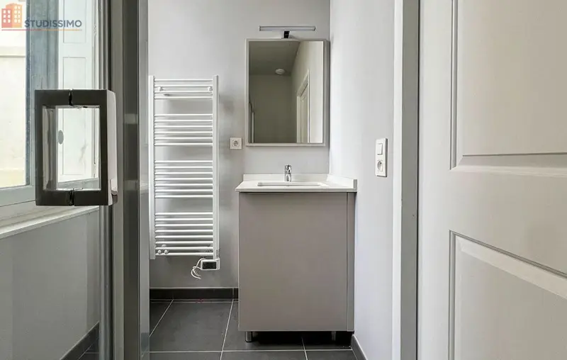 Studio 28m² Saintes 17100 - Photo 5