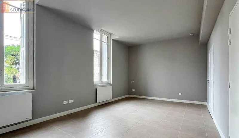 Studio 28m² Saintes 17100 - Photo 3