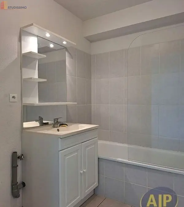 Studio 35m² Pons - - Photo 4