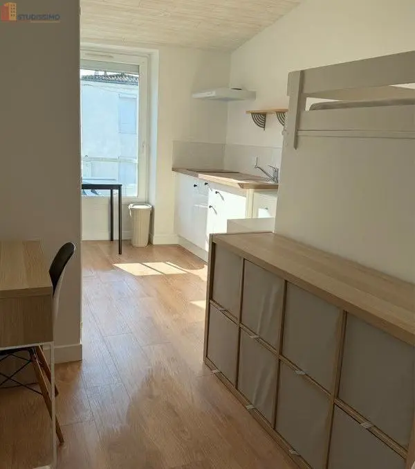 Studio meublé 15m² La Rochelle - Meublé, quartier calme - Photo 1