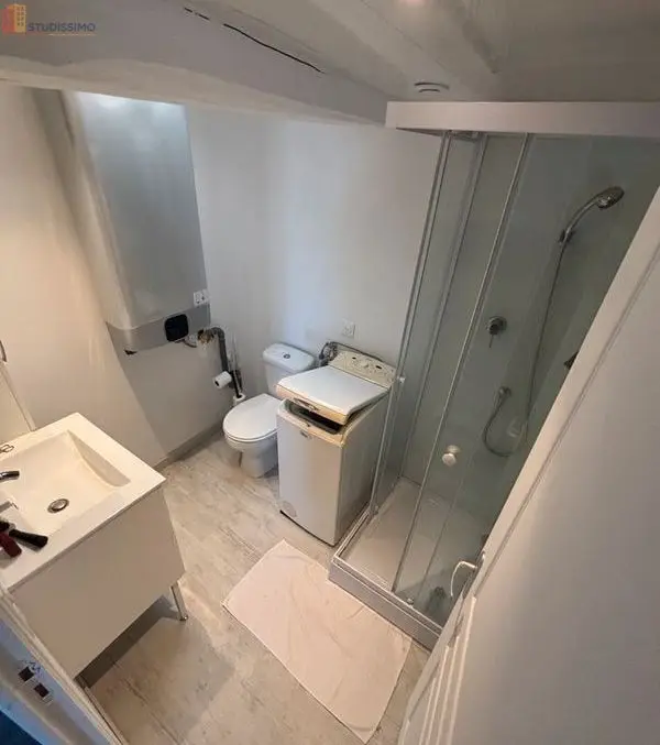 Studio meublé 30m² Saintes 17100 - Meublé, 2e étage - Photo 2
