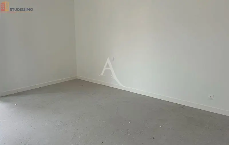 Studio 30m² Rochefort - Lumineux, proche centre-ville - Photo 8