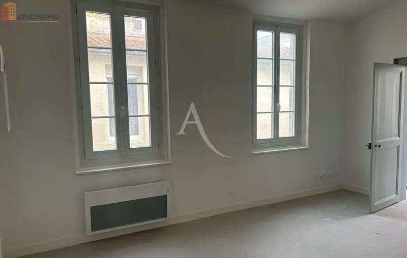 Studio 30m² Rochefort - Lumineux, proche centre-ville - Photo 3