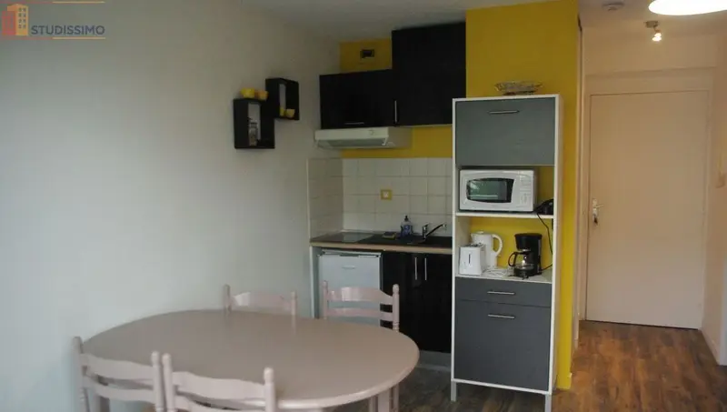 Studio meublé 23m² La Rochelle 17000 - Meublé, lumineux - Photo 2