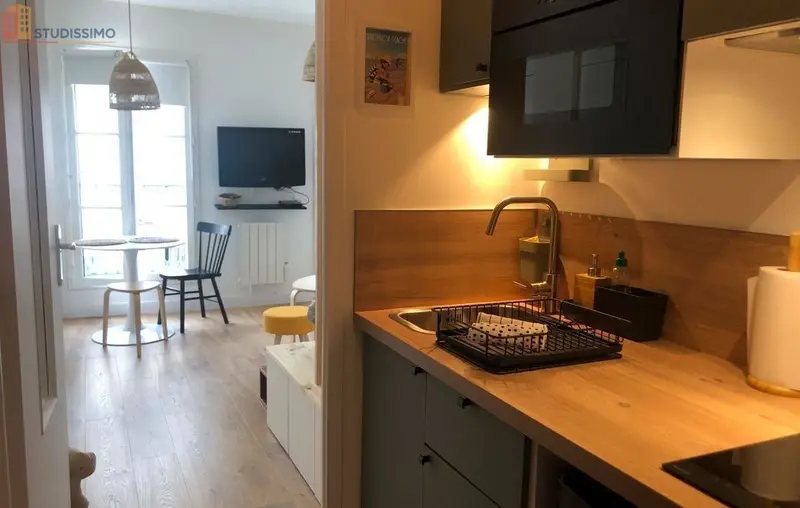 Studio meublé 24m² La Rochelle - Meublé, 1er étage - Photo 1