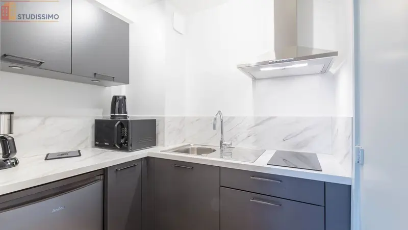 Studio 20m² La Rochelle - Non meublé - Photo 1