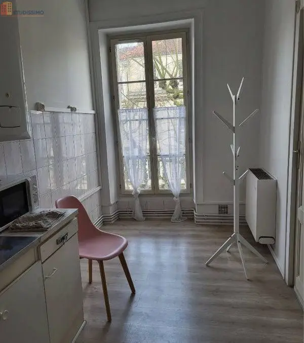 Studio 36m² Saintes centre-ville - Beau, lumineux - Photo 1