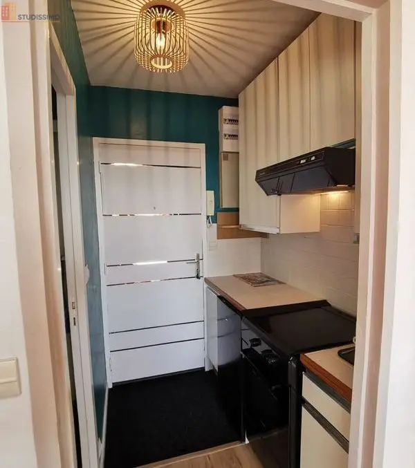 Studio meublé 20m² La Rochelle 17000 - Lumineux, 5e étage - Photo 1