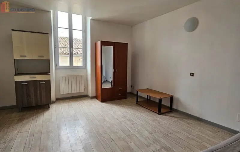 Studio meublé 23m² Jonzac - Centre, semi-meublé - Photo 3