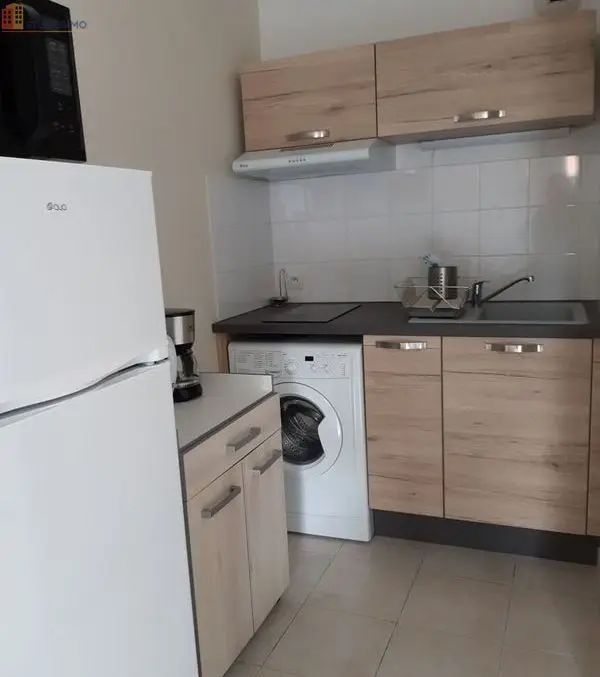 Studio 31m² Rochefort - Cour, parking privatif - Photo 2