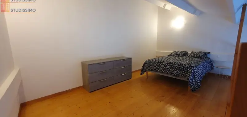 Studio meublé 35m² La Rochelle 17000 - Mezzanine, lumineux - Photo 2