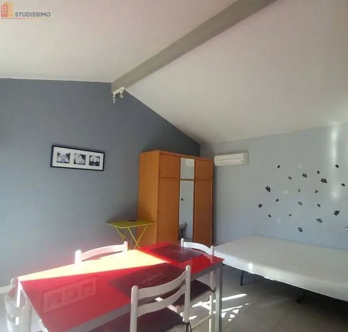 Studio meublé 29m² Boisredon 17150 - Jardin privatif, internet - Photo 2