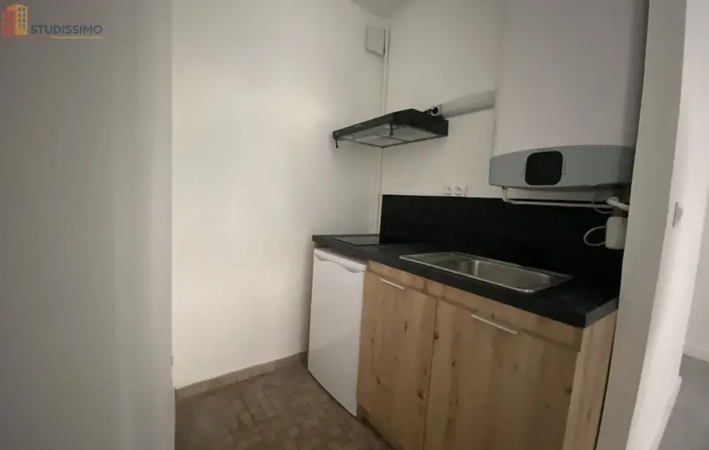 Studio 22m² Vierzon 18100 - Photo 2