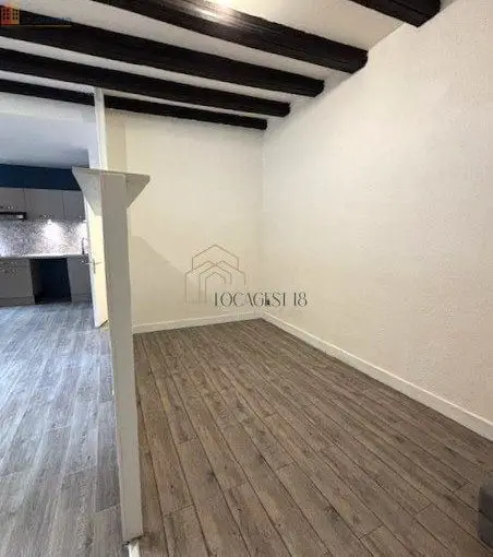 Studio 32m² Bourges - 1er étage, lumineux - Photo 9