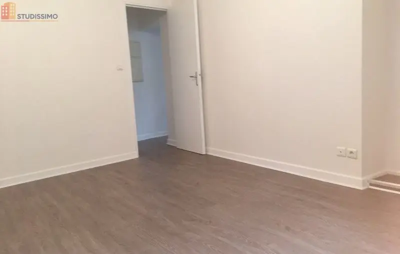 Studio 27m² Saint-Amand-Montrond - Très lumineux - Photo 2