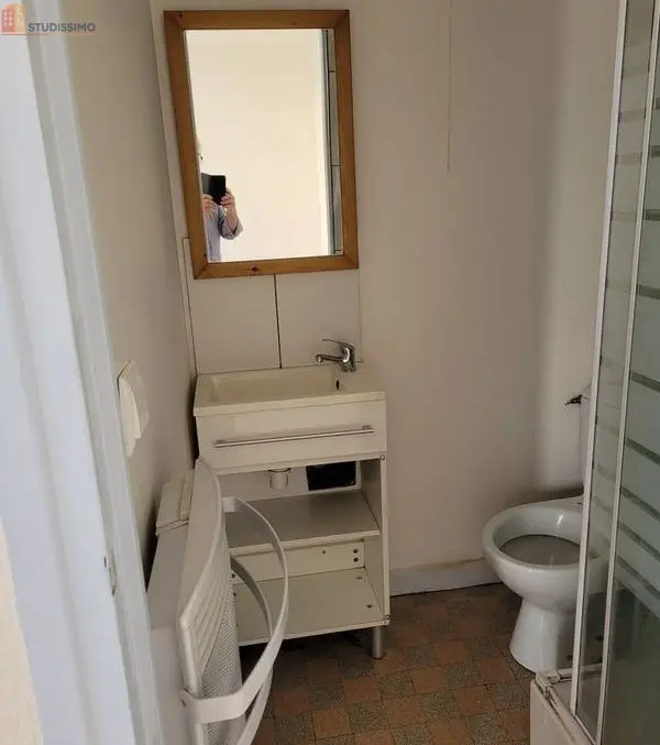 Studio 23m² Bourges - Proche place Saint-Bonnet - Photo 2