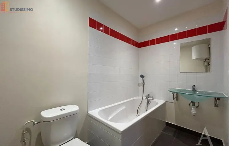 Studio 22m² Bourges - Duplex, DPE D - Photo 13