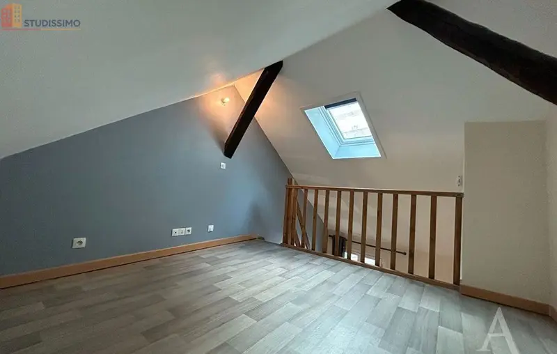 Studio 22m² Bourges - Duplex, DPE D - Photo 2