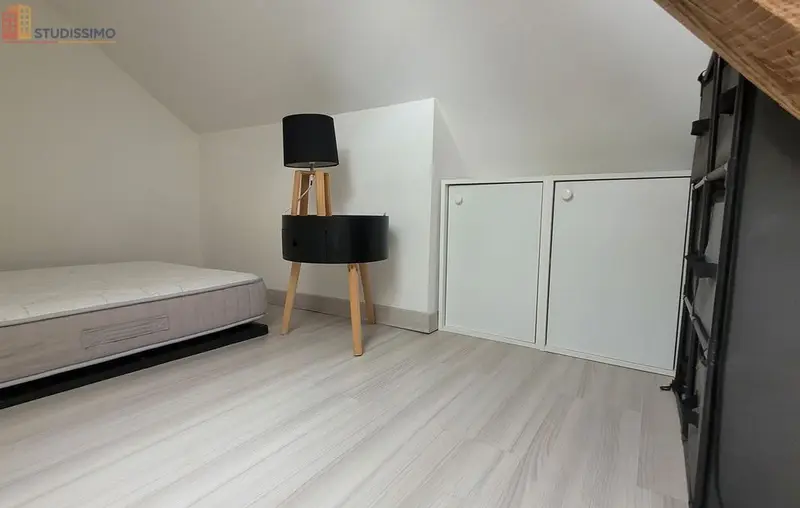 Studio meublé 14m² Bourges - Joli, 2e étage - Photo 7