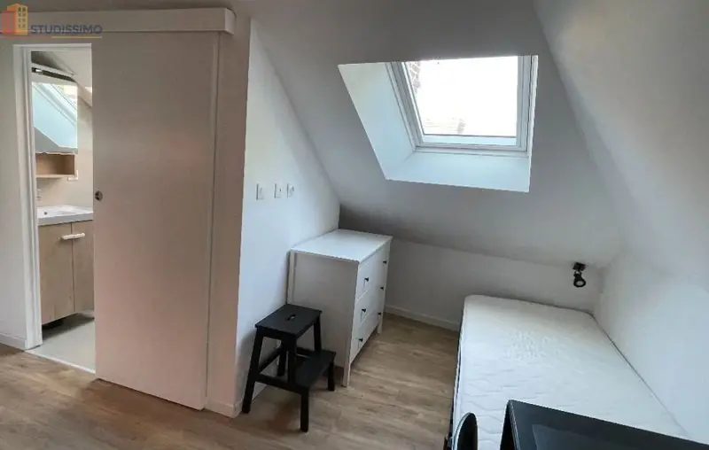 Studio 14m² Bourges - Face INSA, lumineux - Photo 2