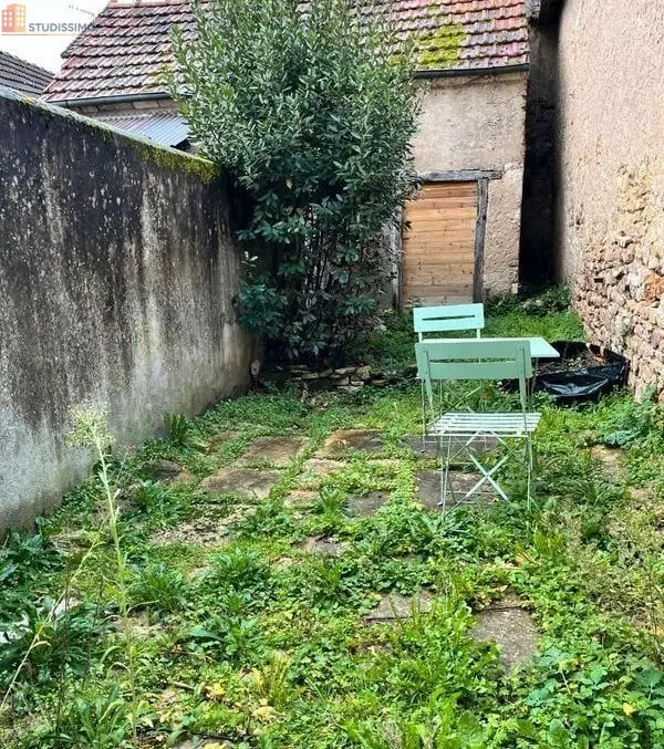 Studio 22m² Saint-Amand-Montrond - Entièrement rénové - Photo 2