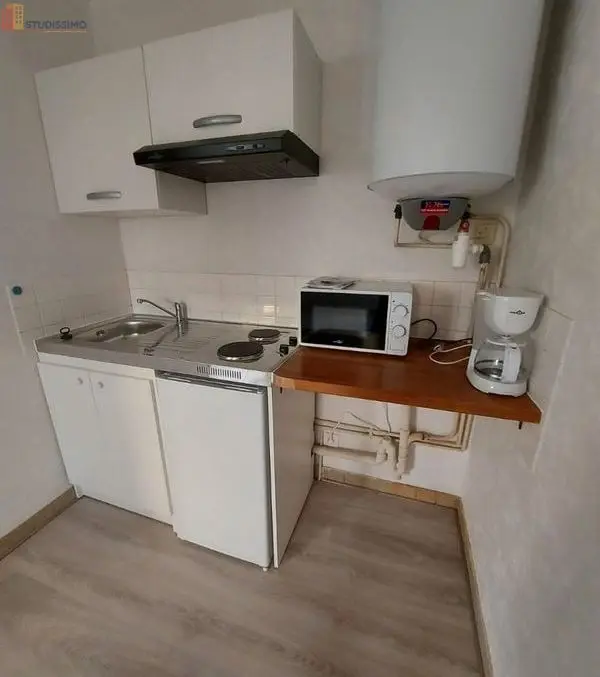 Studio 28m² Vierzon 18100 - Meublé, 1er étage - Photo 2