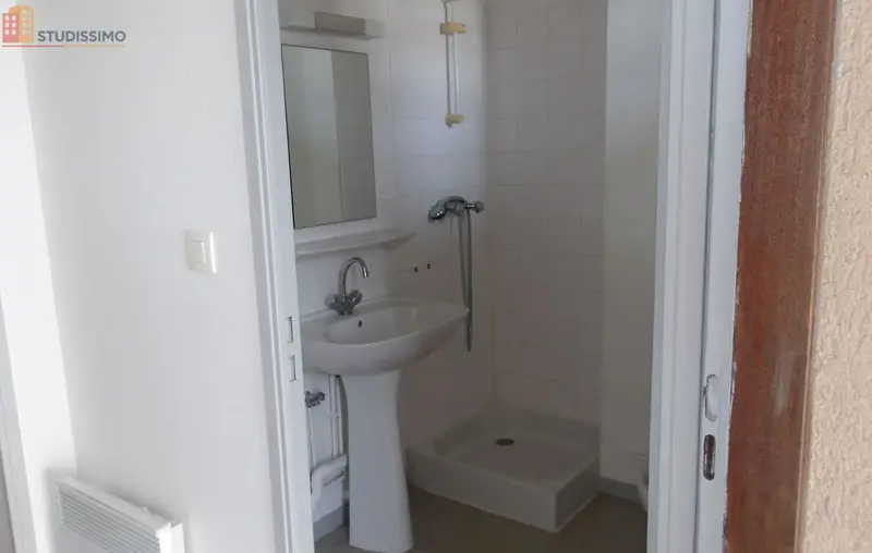 Studio 19m² Sancerre - Étage 1/2 - Photo 10
