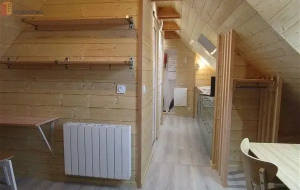 Studio meublé 15m² Égletons - Meublé, proche commodités - Photo 3