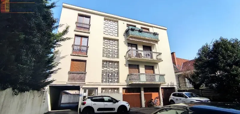 Studio 28m² Brive-la-Gaillarde - Étage élevé, DPE F - Photo 1
