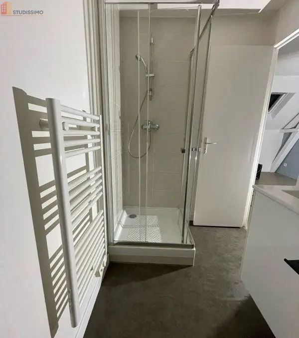 Studio 23m² Tulle - Refait à neuf, meublé - Photo 1