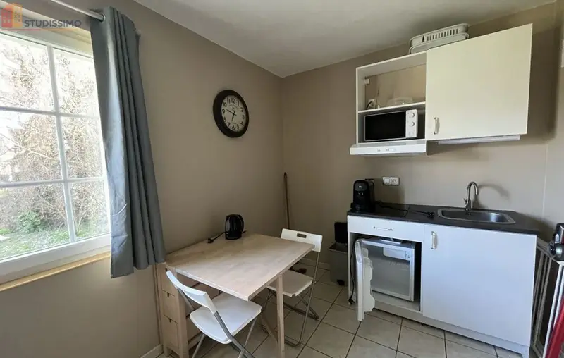Studio meublé 18m² Égletons - Meublé, DPE D - Photo 1