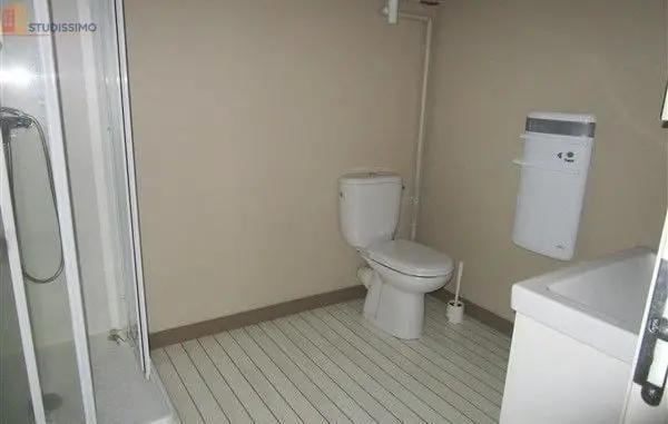 Studio 24m² Égletons - - Photo 2