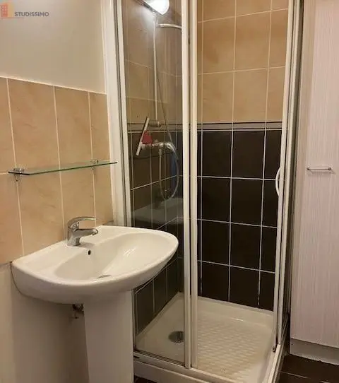 Studio meublé 14m² Dijon 21000 - Meublé, proche commodités - Photo 9