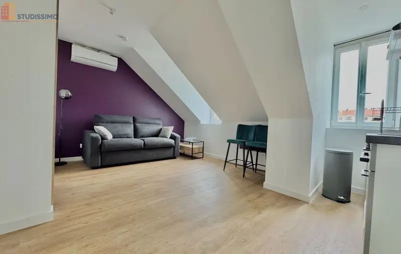 Studio meublé 16m² Dijon centre - Dernier étage, lumineux - Photo 8
