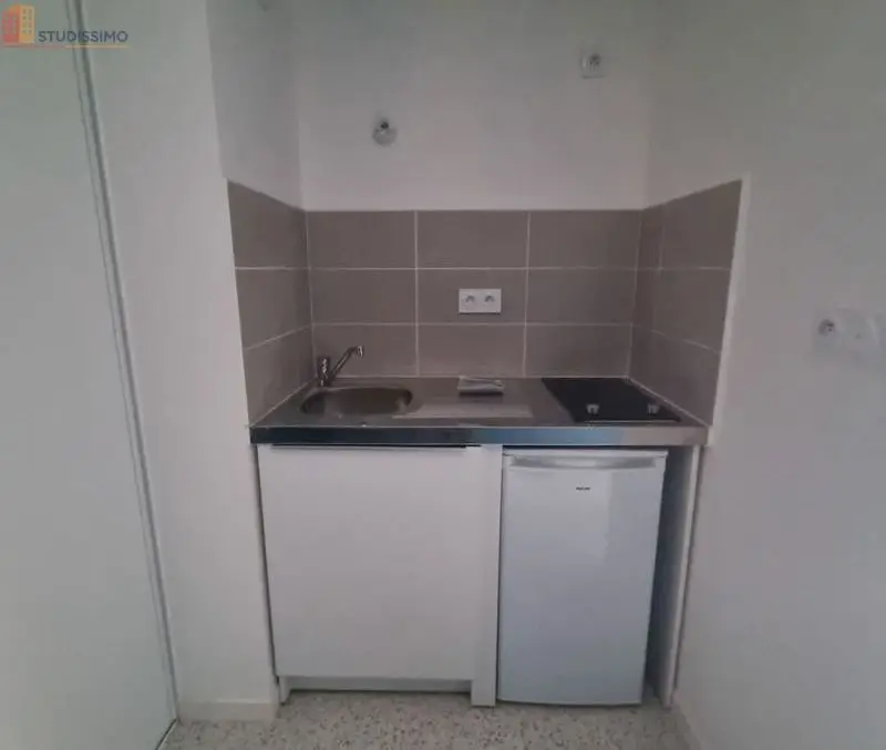 Studio 24m² Dijon centre - 1er étage, lumineux - Photo 3