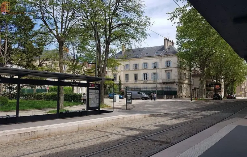 Studio meublé 22m² Dijon centre - Rénové, proche Place Saint-Bernard - Photo 1