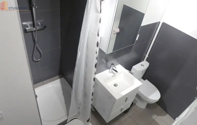 Studio meublé 20m² Beaune centre - Lumineux, 3e étage - Photo 1