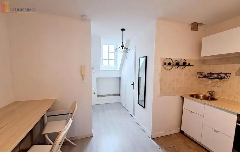 Studio meublé 26m² Dijon centre - Hyper centre, calme - Photo 3