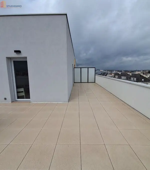 Studio meublé 24m² Dijon 21000 - Dernier étage, lumineux - Photo 2
