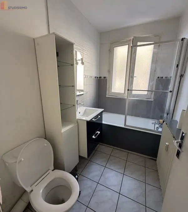 Studio meublé 33m² Dijon centre - Lumineux, rez-de-chaussée surélevé - Photo 3