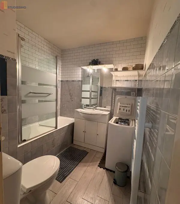 Studio meublé 29m² Dijon 21000 - Meublé, stationnement - Photo 2