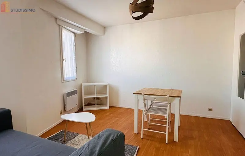 Studio meublé 27m² Saint-Brieuc - Meublé, DPE D - Photo 4