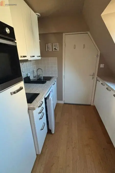 Studio 17m² Saint-Brieuc - 2e étage, DPE D - Photo 4