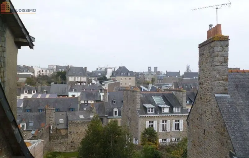Studio 17m² Saint-Brieuc - 2e étage, DPE D - Photo 1