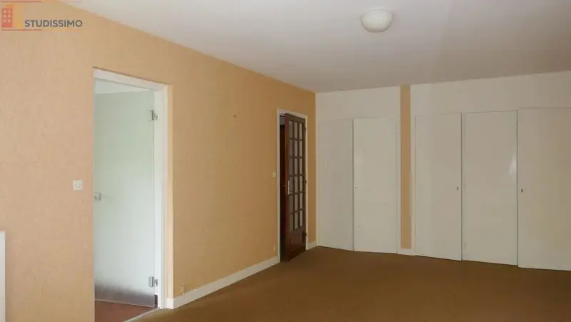 Studio 39m² Saint-Brieuc - Aucun caractère mentionné - Photo 3